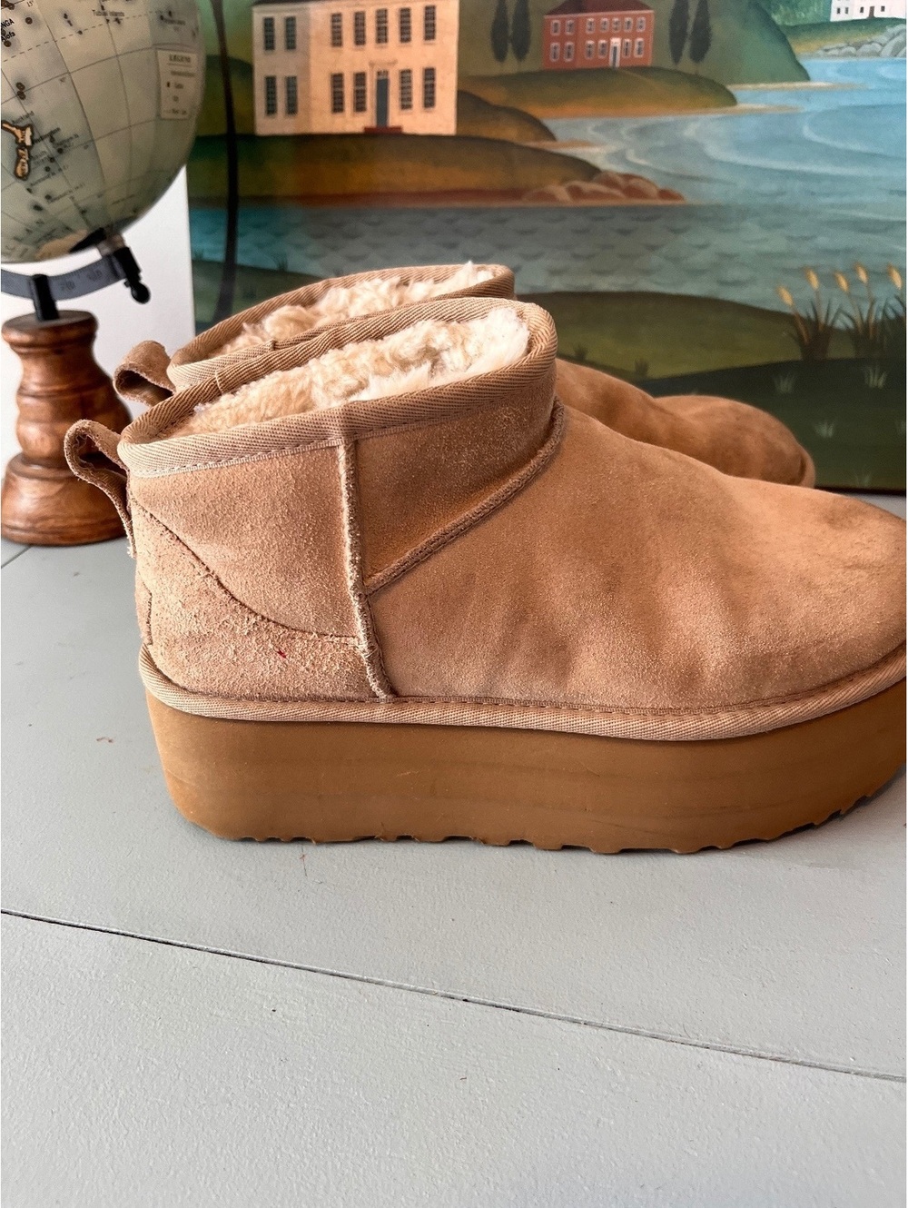 Ugg Mini Platform Size 7